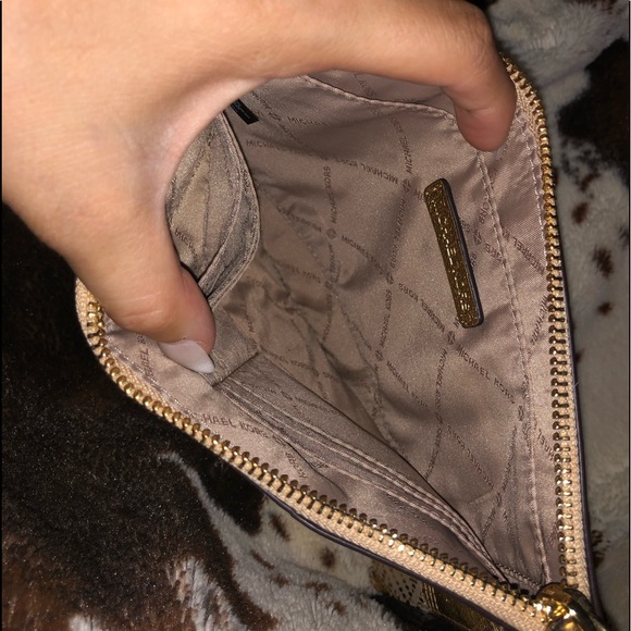 Michael Kor’s Clutch - Picture 3 of 5